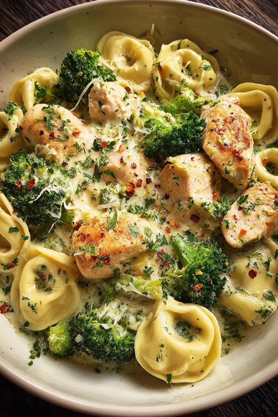Creamy Chicken Tortellini with Broccoli – My Food Plans