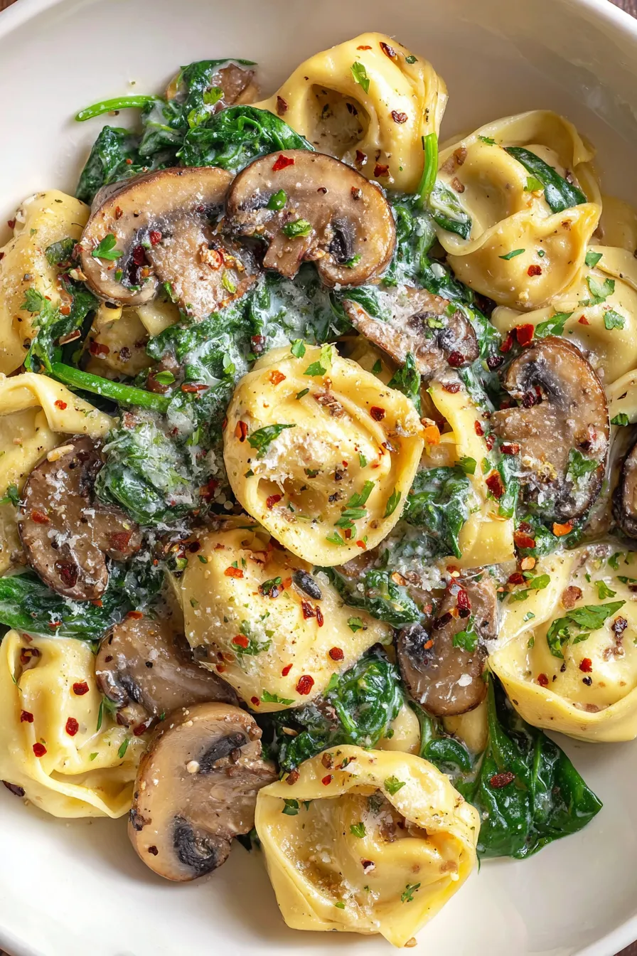 Creamy Tortellini with Spinach and Mushrooms – My Food Plans